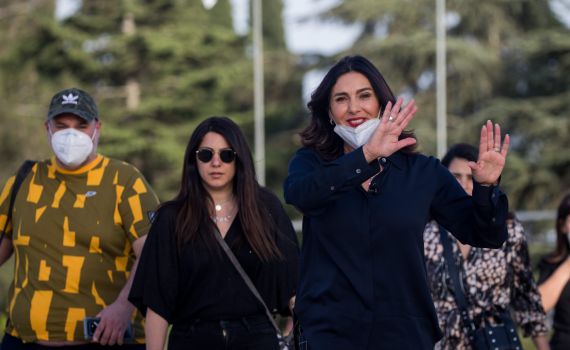 רגב: חדרי כושר, ספורט ימי ופעילות מועדונים חוזרים לפעילות