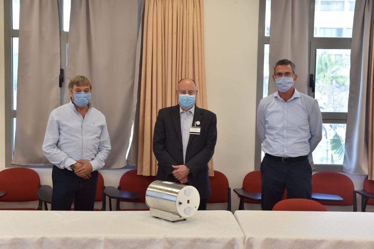 קורונה: פיתוח חדש; מכשיר לחיטוי ציוד רפואי אישי