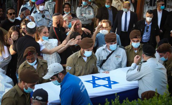 התפתחות דרמטית בחקירת השחתת קברו של הלוחם