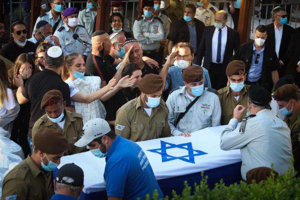 התפתחות דרמטית בחקירת השחתת קברו של הלוחם