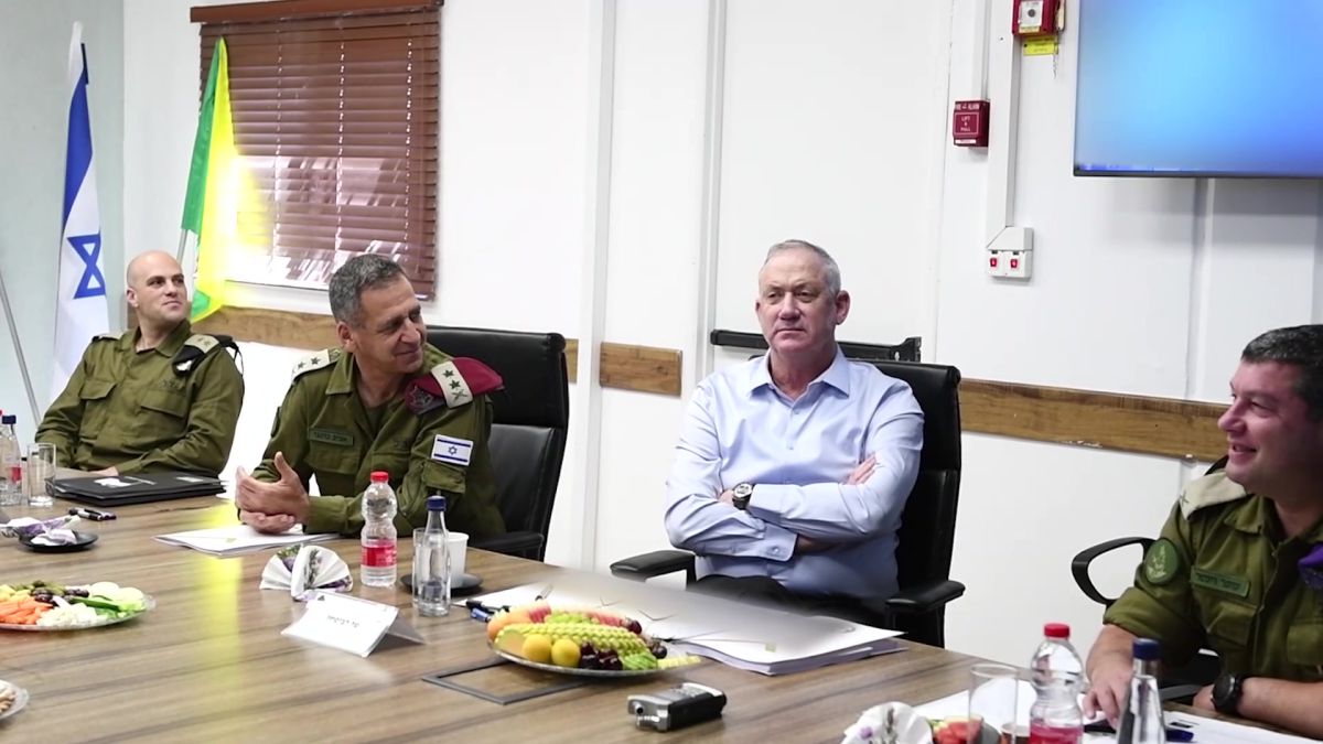 גנץ לראשי יש"ע: "קחו את מה שאפשר, בשאר נטפל"