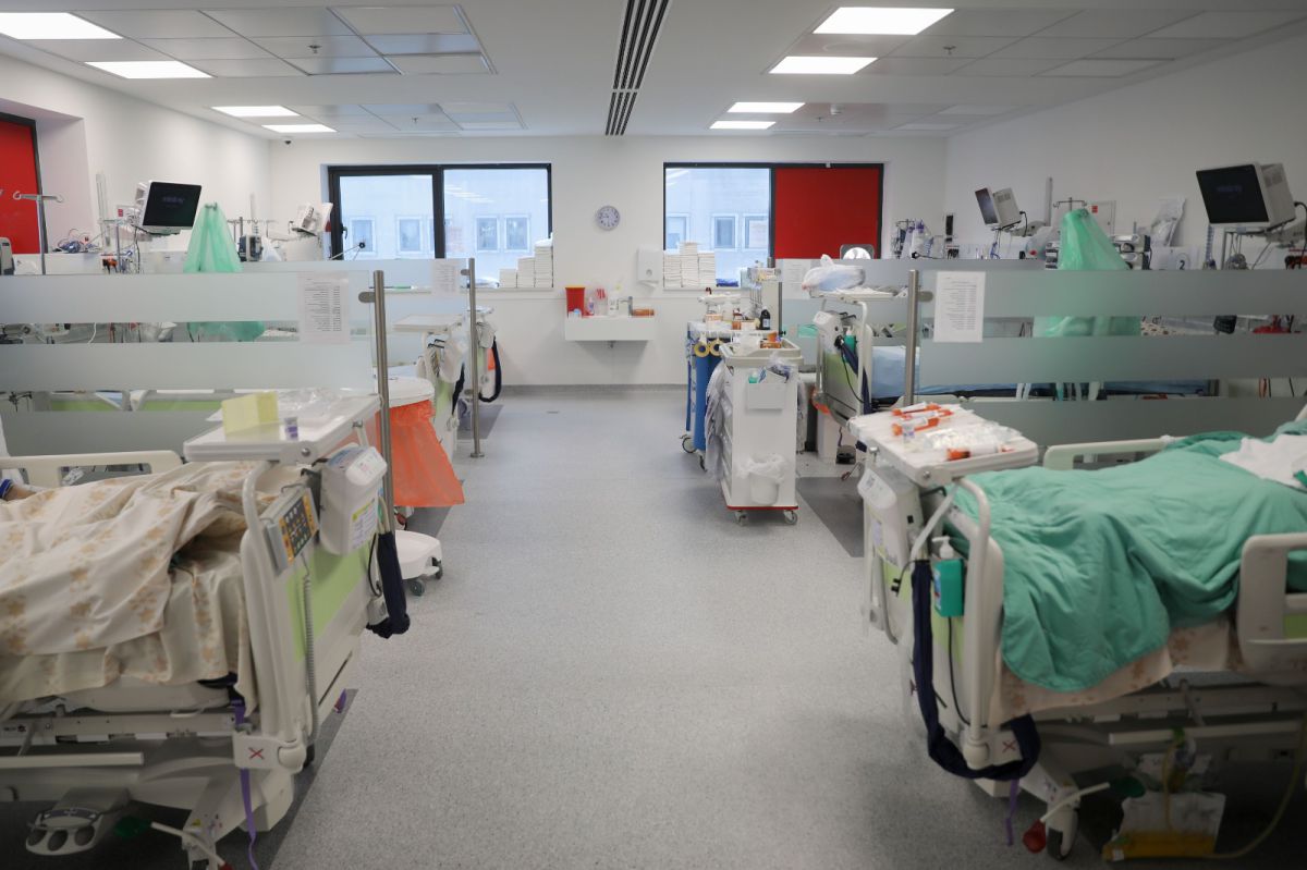 תיעוד מבפנים: כך מתנהלת מחלקת קורונה • גלריה