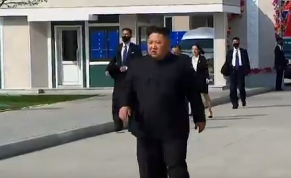 קים ג'ונג און הופיע בציבור אחרי 20 יום