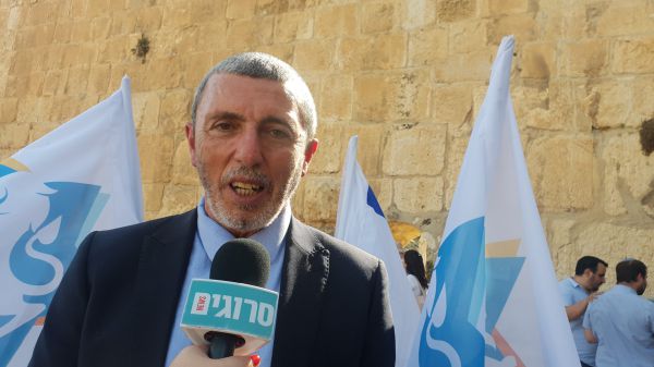 הרב פרץ ביקש מהליכוד להתמנות ליו"ר 'יד ושם'