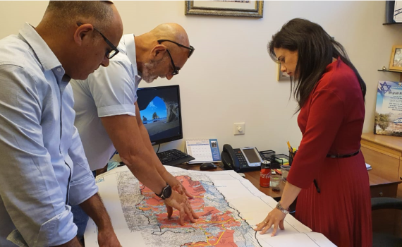 לחץ על נתניהו: מועצת ישע משתפת פעולה עם 'ימינה'