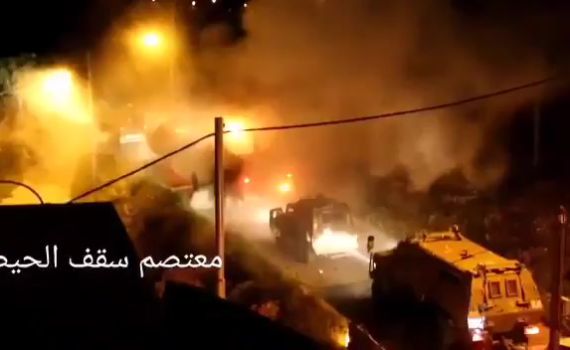 תיעוד: עשרות בקבוקי תבערה לעבר כוחות צה"ל