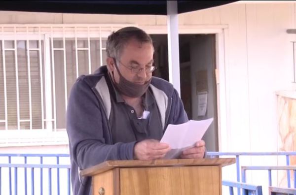 הרב נחום רבינוביץ' הובא למנוחות: "נקי כפיים"