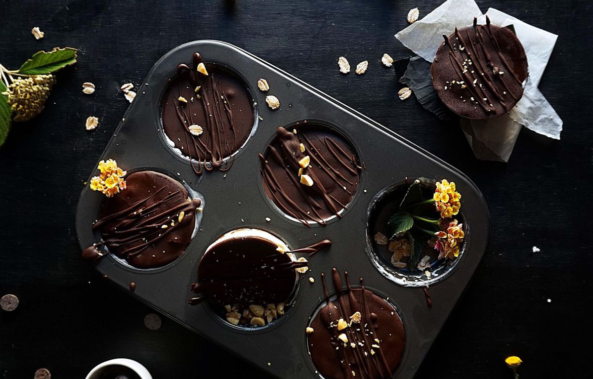 טעים ומפתיע: מתכון לעוגות גלידה שתשמחו לאמץ השבת