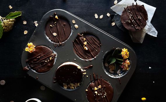 טעים ומפתיע: מתכון לעוגות גלידה שתשמחו לאמץ השבת