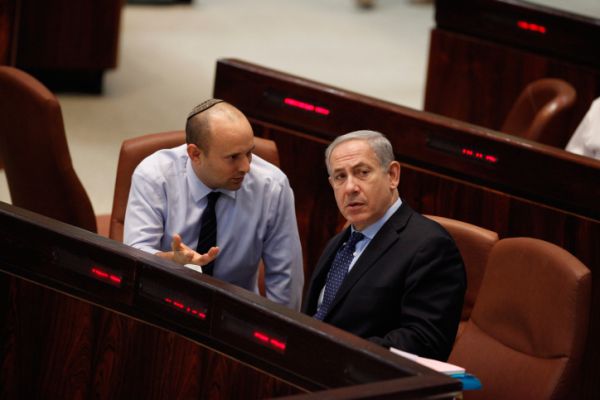 איך בנט היה כשר הביטחון? תשובה מתחמקת של נתניהו