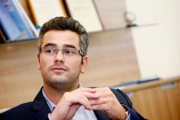 תמיכה מפתיעה: "הלהט להשפיל את נתניהו צובט לי"