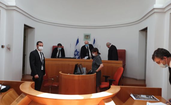 "החלטה אומללה": נתניהו דורש דיון מורחב על צו בג"ץ