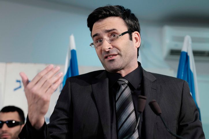 בגלל משבר הקורונה: השחקן המוכר עובד בירקניה