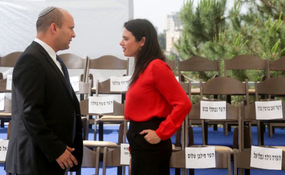 לא פוליטי: מה הסיבה ליחס המזלזל של נתניהו לימינה