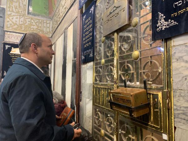 בנט אישר | סופית: תחל הנגשת מערת המכפלה