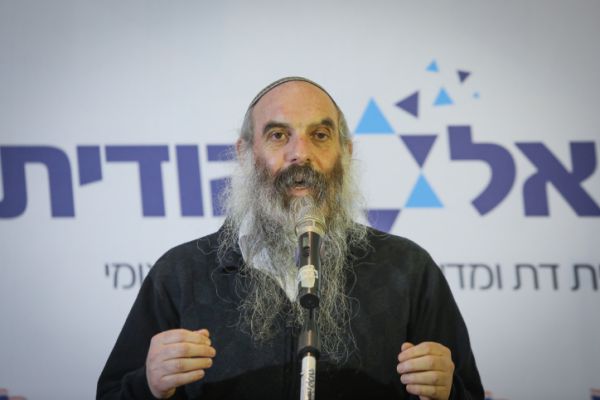 14 רבנים סרוגים לימינה: "לכו לאופוזיציה"