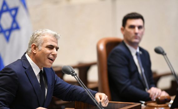 לפיד הודיע: "אתנגד להחלת הריבונות ביהודה ושומרון"