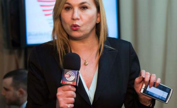 על סף בכי: איילה חסון פותחת הכל "הכפישו אותי"