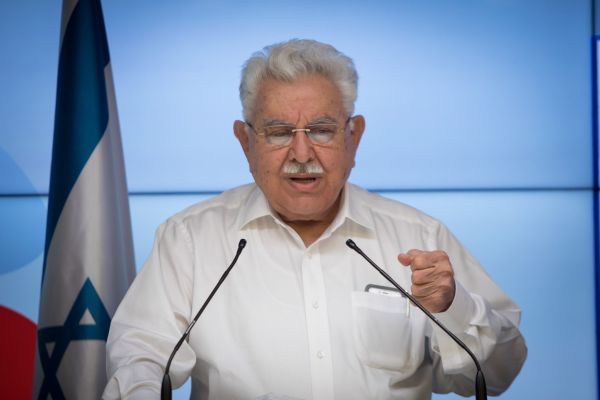 משה ניסים לסרוגים: לפרסם את הקלטות מנדלבליט