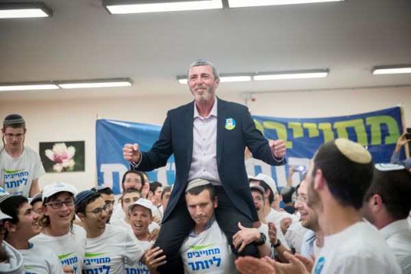 במקום לרפא את הפצעים, הרב רפי העמיק אותם| דעה