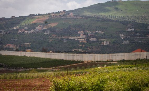 נתפסו 5 חשודים שניסו לחצות משטח לבנון לישראל