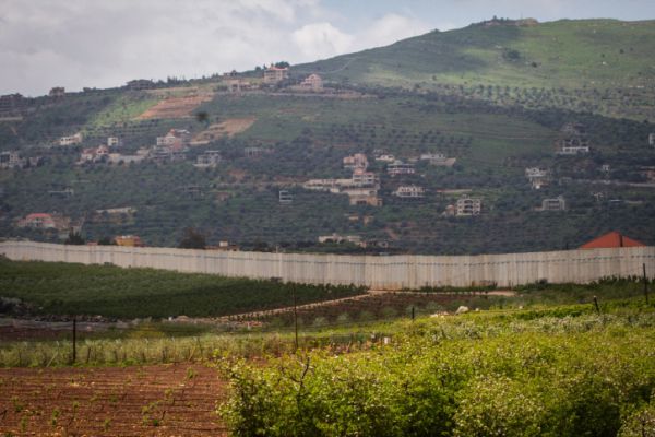 נתפסו 5 חשודים שניסו לחצות משטח לבנון לישראל