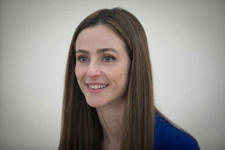 לחמה למען קשישים ותכהן כשרה לשוויון חברתי