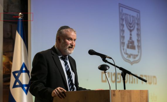 הרב שרלו הוציא מכתב תמיכה במנדלבליט