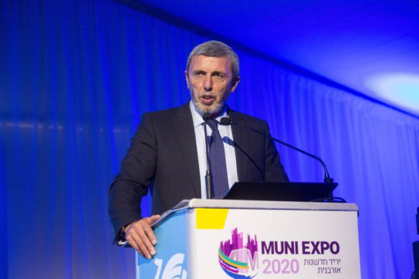 דיווח: הרב רפי לא שולל אפשרות של כניסה לבד