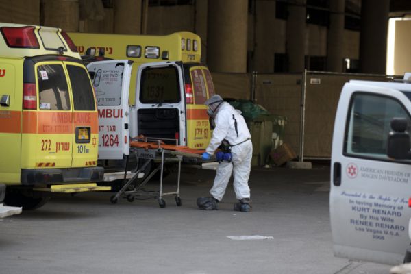 גבר בן 60 נדקר למוות במספרה בבת ים