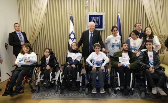 לאחר חודשיים השבתה: קו לחיים חוזרים לפעילות