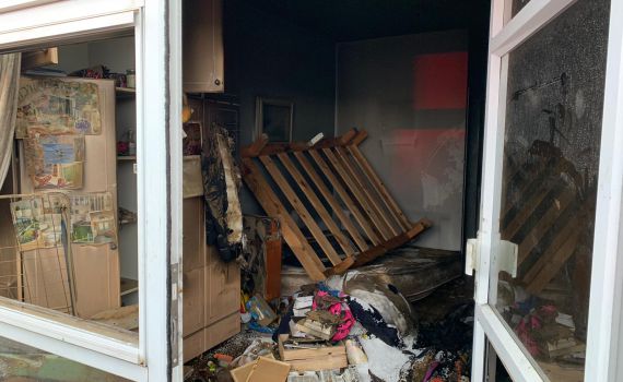 השריפה בירושלים: ההצתה מכוונת, הדירה מאולתרת