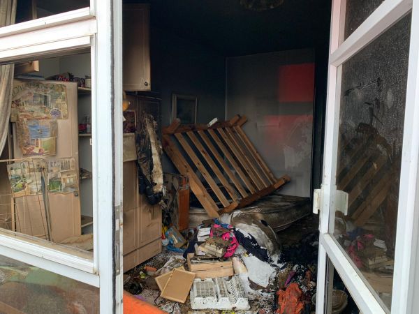 השריפה בירושלים: ההצתה מכוונת, הדירה מאולתרת