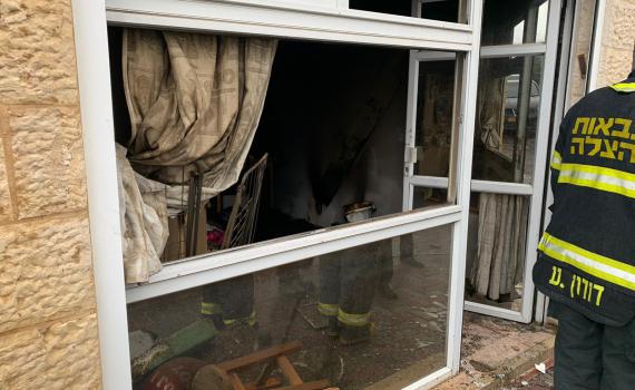 אישה כבת 30 נספתה בשריפה בדירה בירושלים