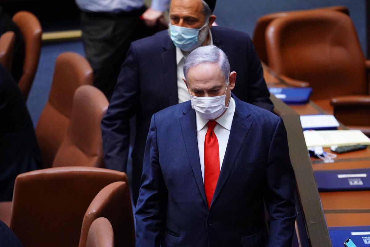 בליכוד מגייסים חתימות להטלת המנדט על נתניהו