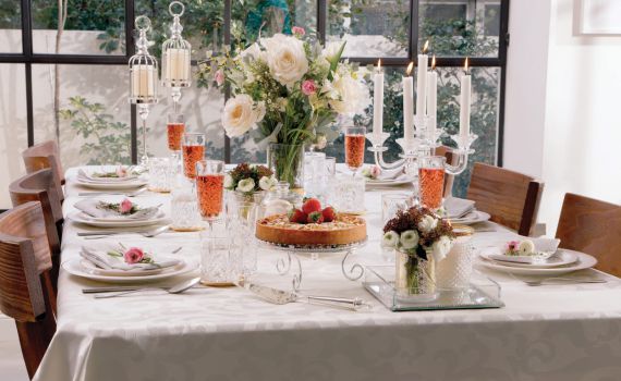 המשביר לצרכן מציג: שולחן החג המושלם לשבועות