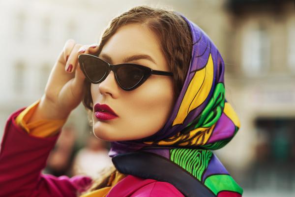 סיפור כיסוי: 7 טיפים מנצחים לבחירת כיסוי ראש