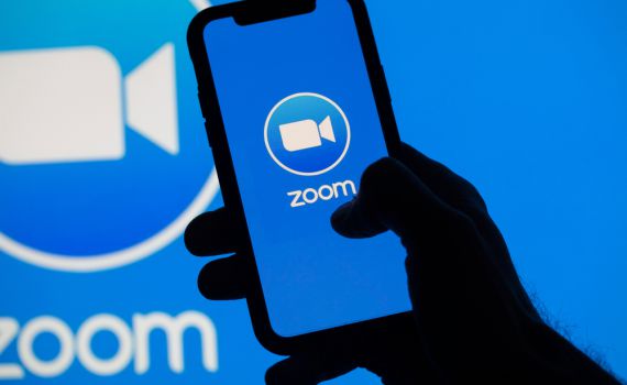 לרגל החג בארה"ב: זום תסיר את מגבלת הזמן לשיחות