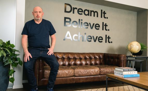 עשיר וטוב לו: פוקס מחלקת דיבידנד בסך כמעט 50 מליון שקלים לבעלי המניות