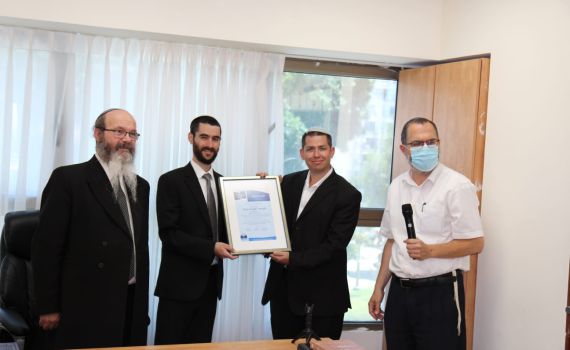 צפו: טקס הענקת פרס ברקאי לקהילות מצטיינות