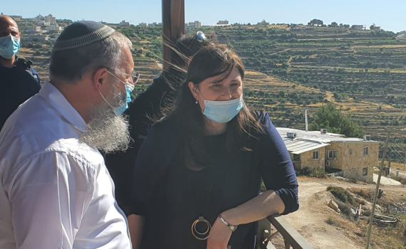 ציפי חוטובלי: "כרמי צור נמצא במיקום אסטרטגי"