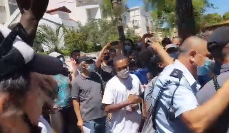 צפו: השופט סייר בזירת הירי; עימותים התפתחו במקום