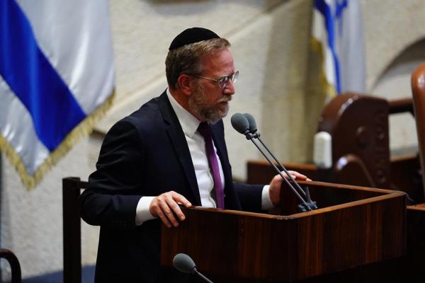 פינדרוס לגנץ: "הבא הסדר הומניטרי להתיישבות"