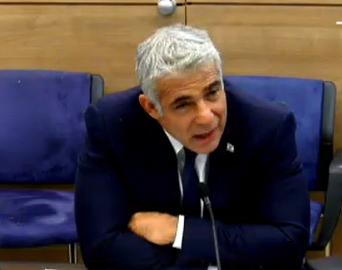 לפיד מגיב לנתניהו: "שלא יספר לנו על לקיחת אחריות"