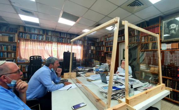 "סולחה": הרב רפי פרץ נפגש עם הרב דרוקמן