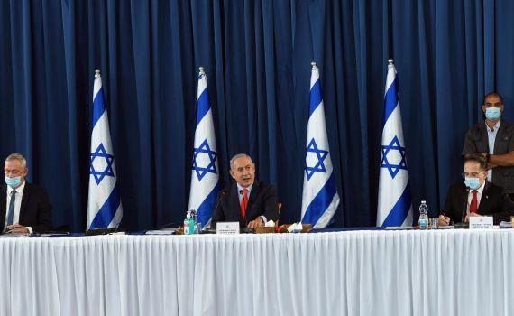 הקבינט דן בהגדלת קנסות, כ"ץ דורש לפתוח את המשק