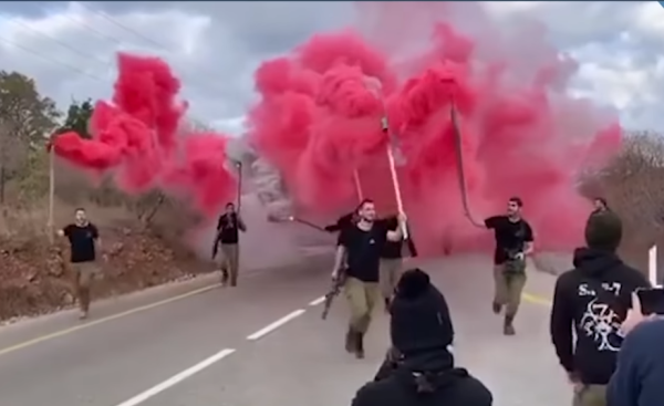 רעל בעיניים: רגעים מיוחדים מחיי הלוחמים בצה"ל