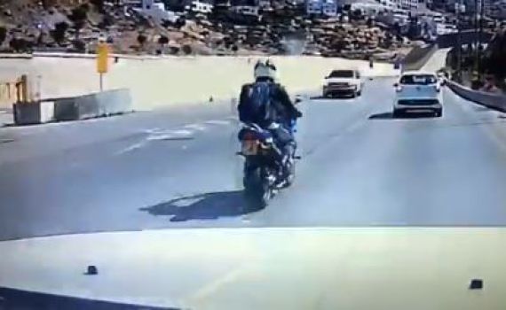 צפו: כך נראית תאונה במעורבות אופנוע