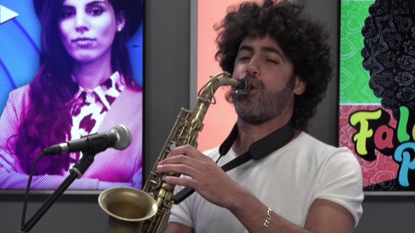 צפו: 'רבע לאפריקה' בהופעה מיוחדת בסרוגים