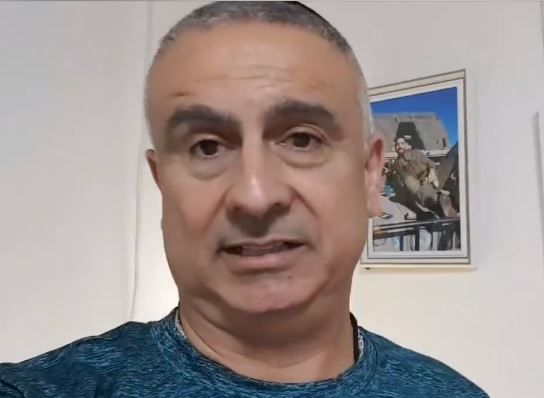 אביו של עמית בן יגאל בירך שהחיינו: "לא ישנתי חודש". צפו